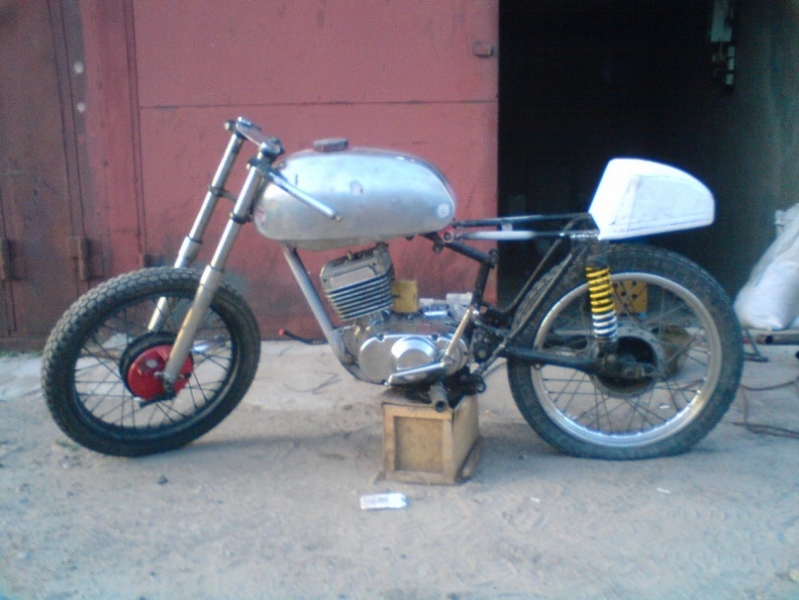 y_73ff784b.jpg