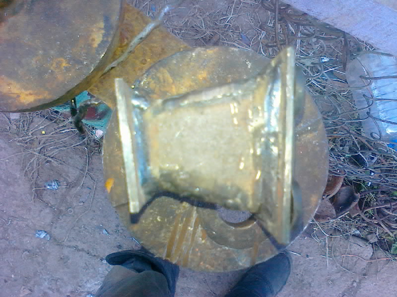 23102013177-001.jpg